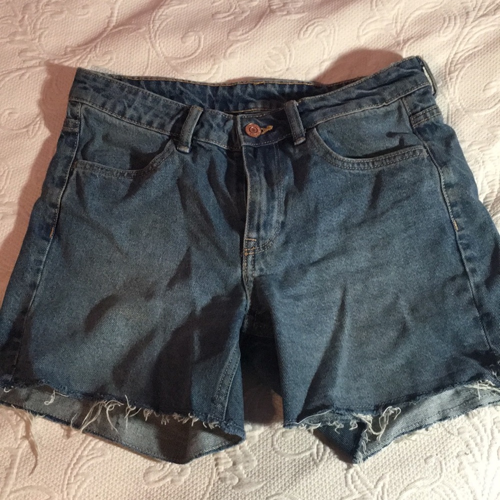Regular waist denim shorts